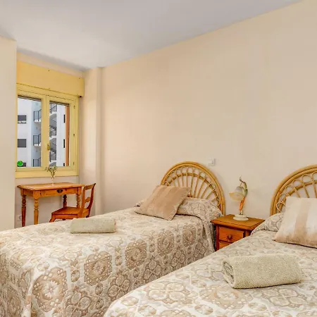 Caracas De By Interhome ماربيا